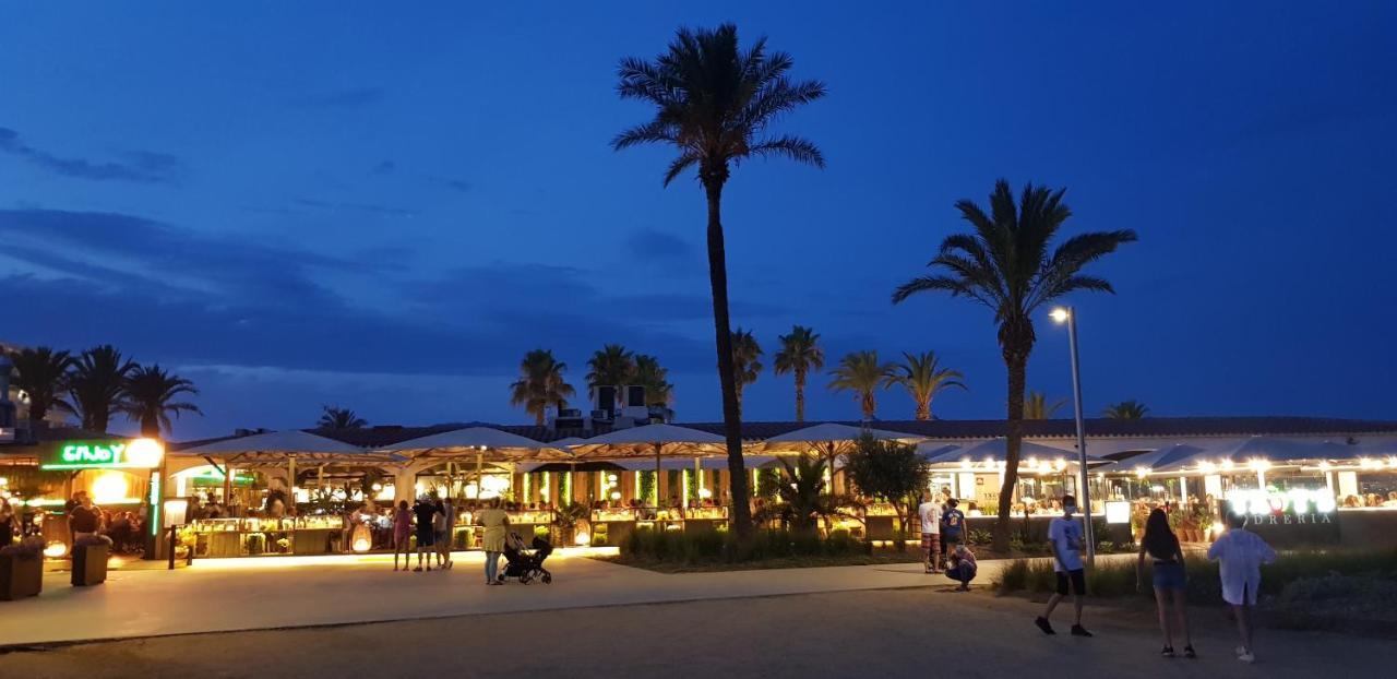Appartement Sur Empuriabrava A 100 M De La Mer Exterior foto